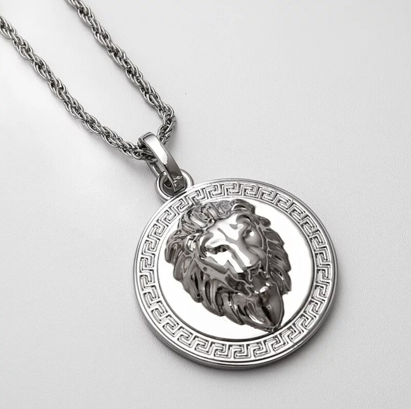 Siver Defining Necklace