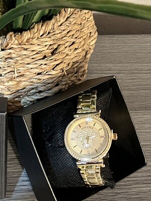 V Watch - Gold