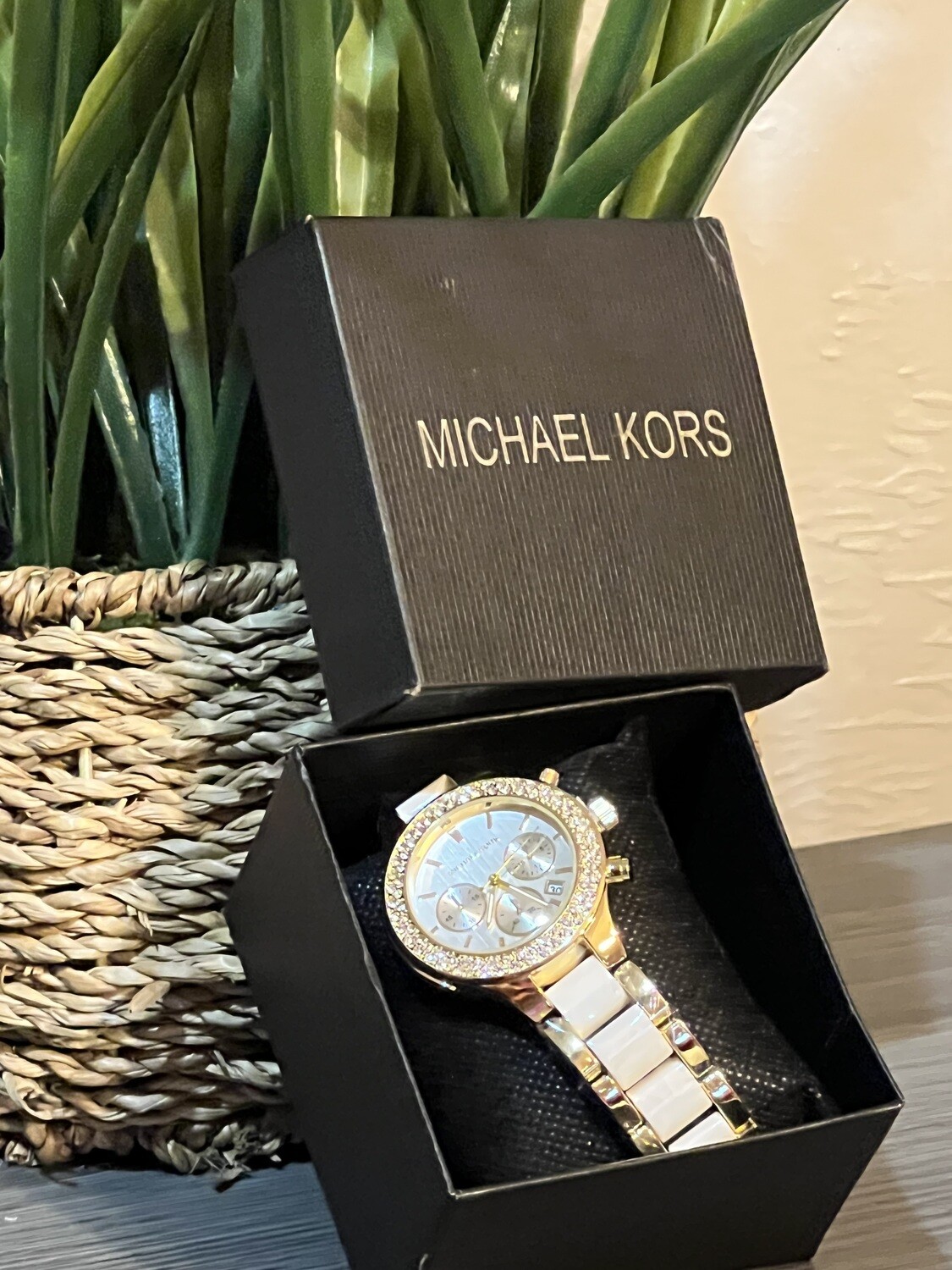 MKWD - Watch 