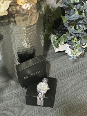 MKK Watch - Silver 