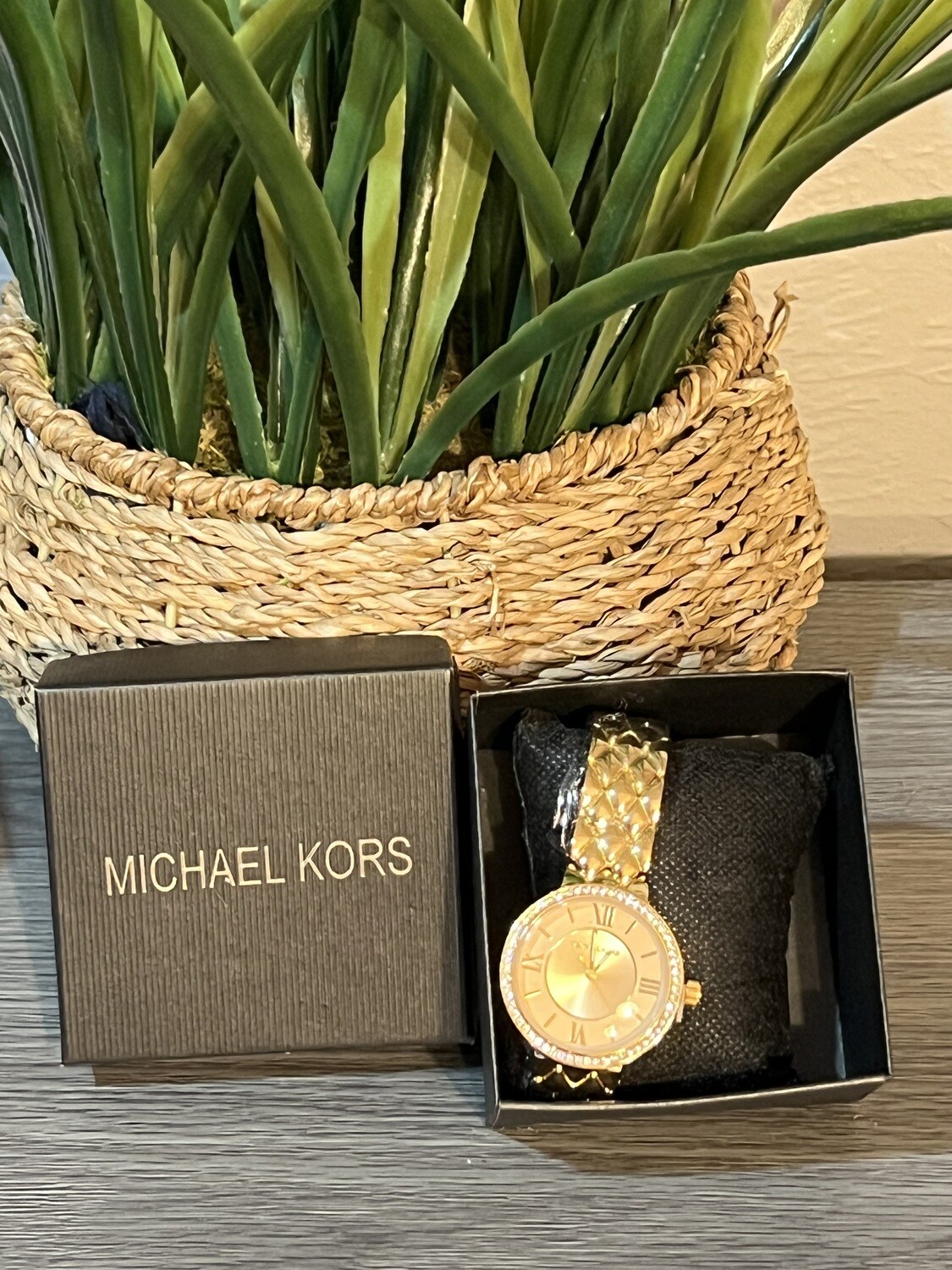 MK Watch - Gold