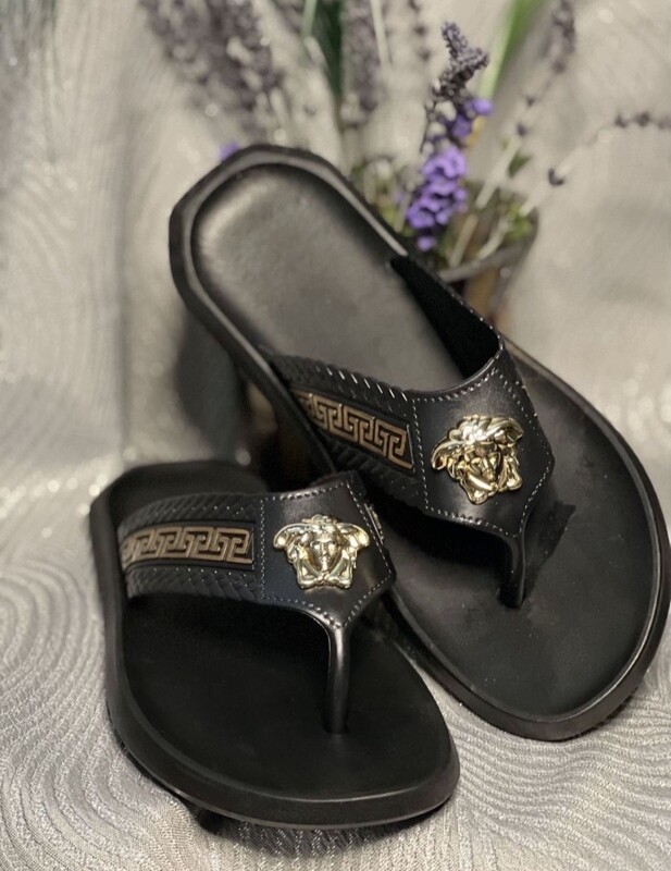 V- Men&#39;s Slides