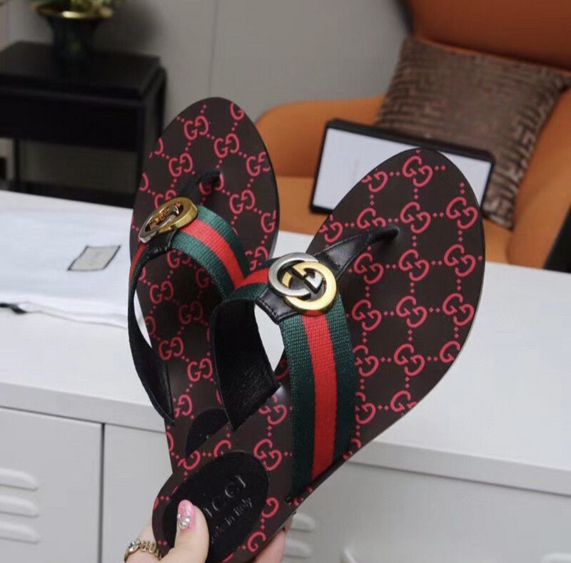 GG - Slides - Red/Black