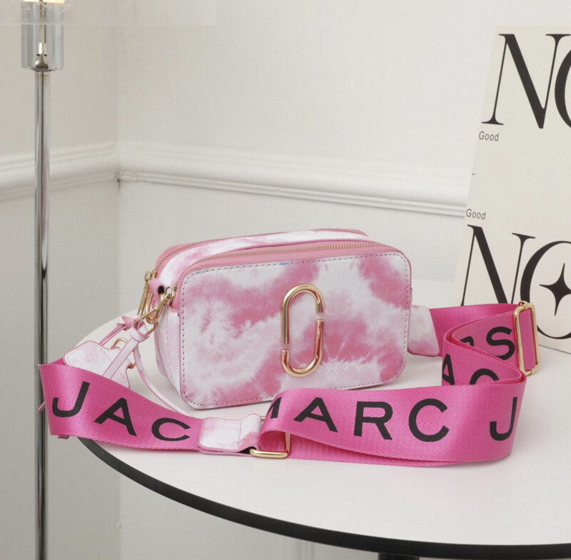 Marc Jacob’s - Pink Marble