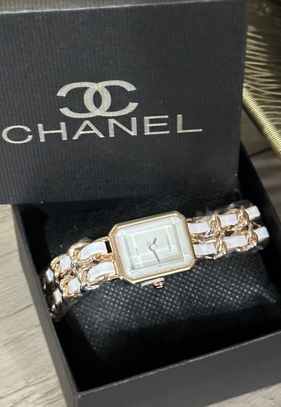 Chanel Watch White