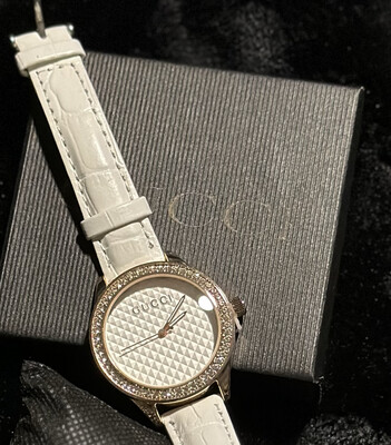 G Watch - White