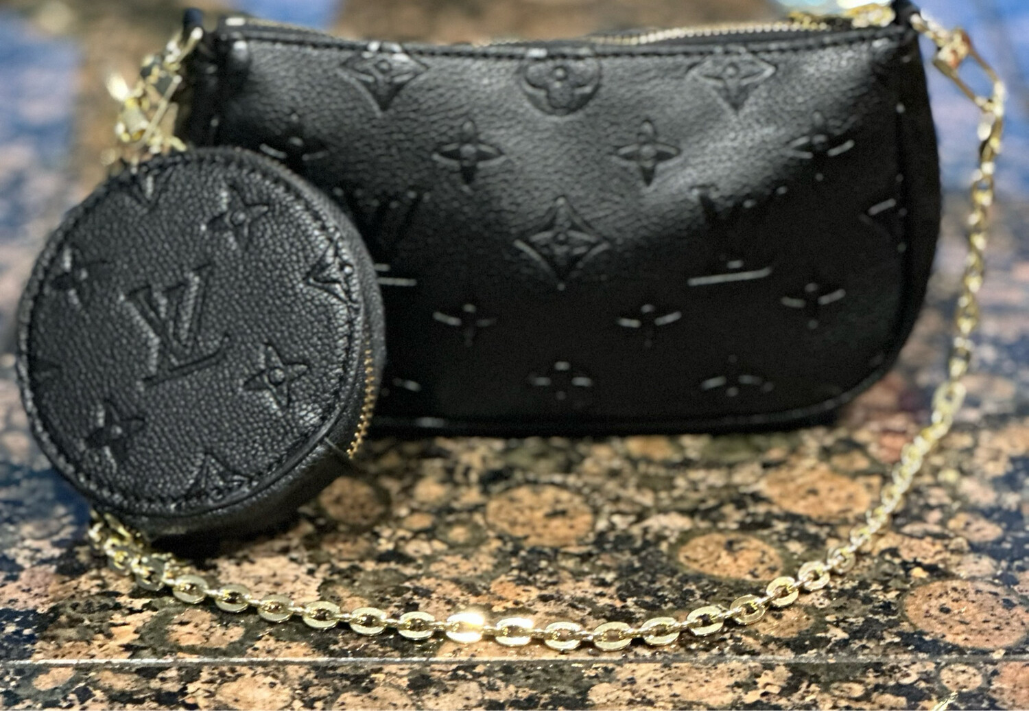LV Black
