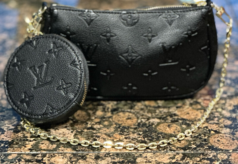 LV Black