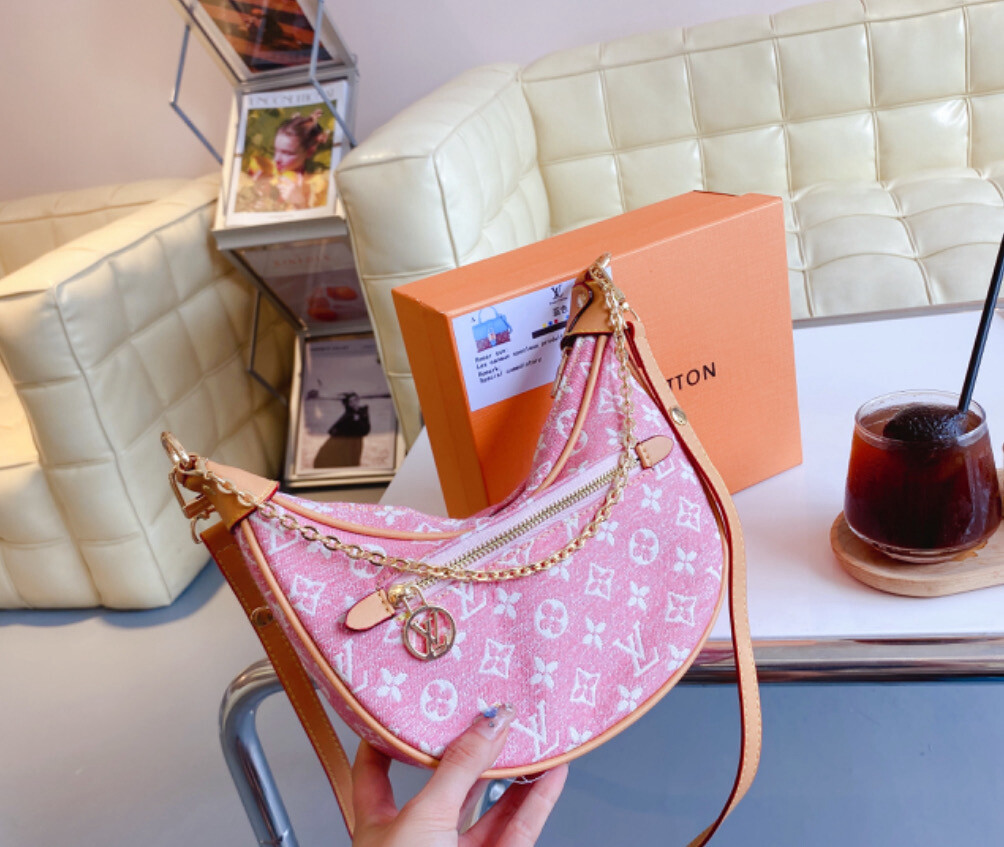 Pink LV