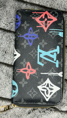LV Wallet Multi