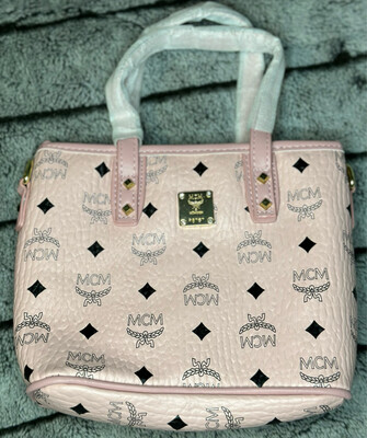 Mcm Pink