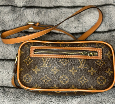 LV Cross