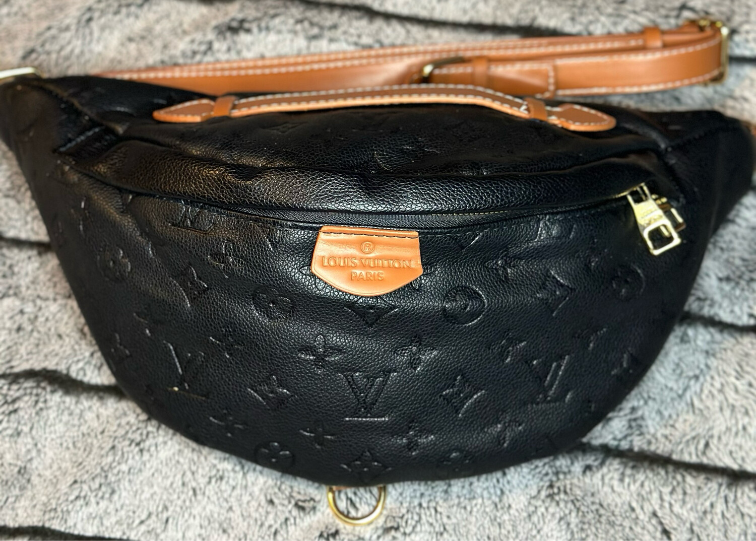 Black LV Fanny
