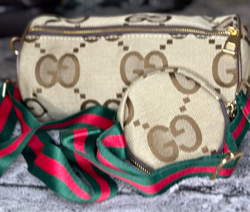 Gucci Large Print Round Cross