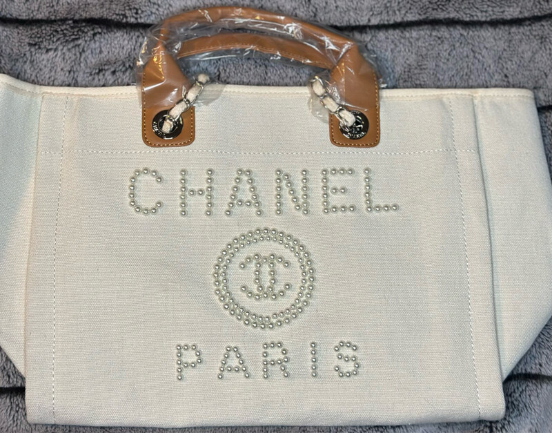 Chanel Pearly