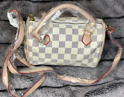 Nano Speedy Checkered