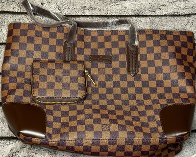 LV Larger Checker With Wallet