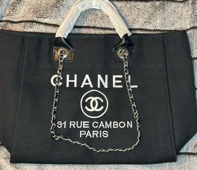 Chanel Black With Wallet