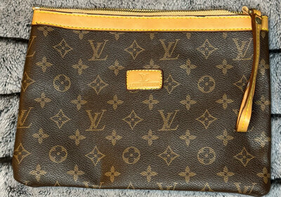 LV Large Clutch