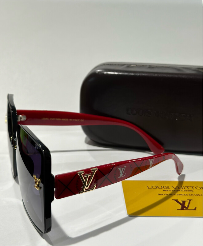 LV Red Sunglasses With Case