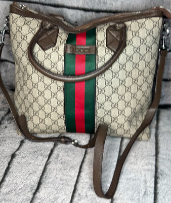 Gucci Larger
