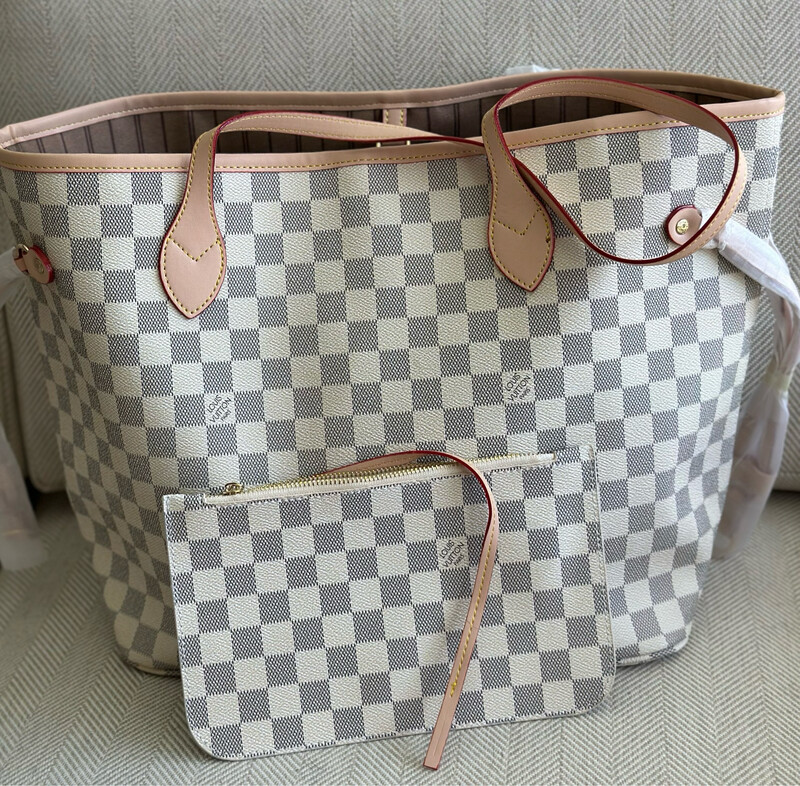 LV Large Light Checker