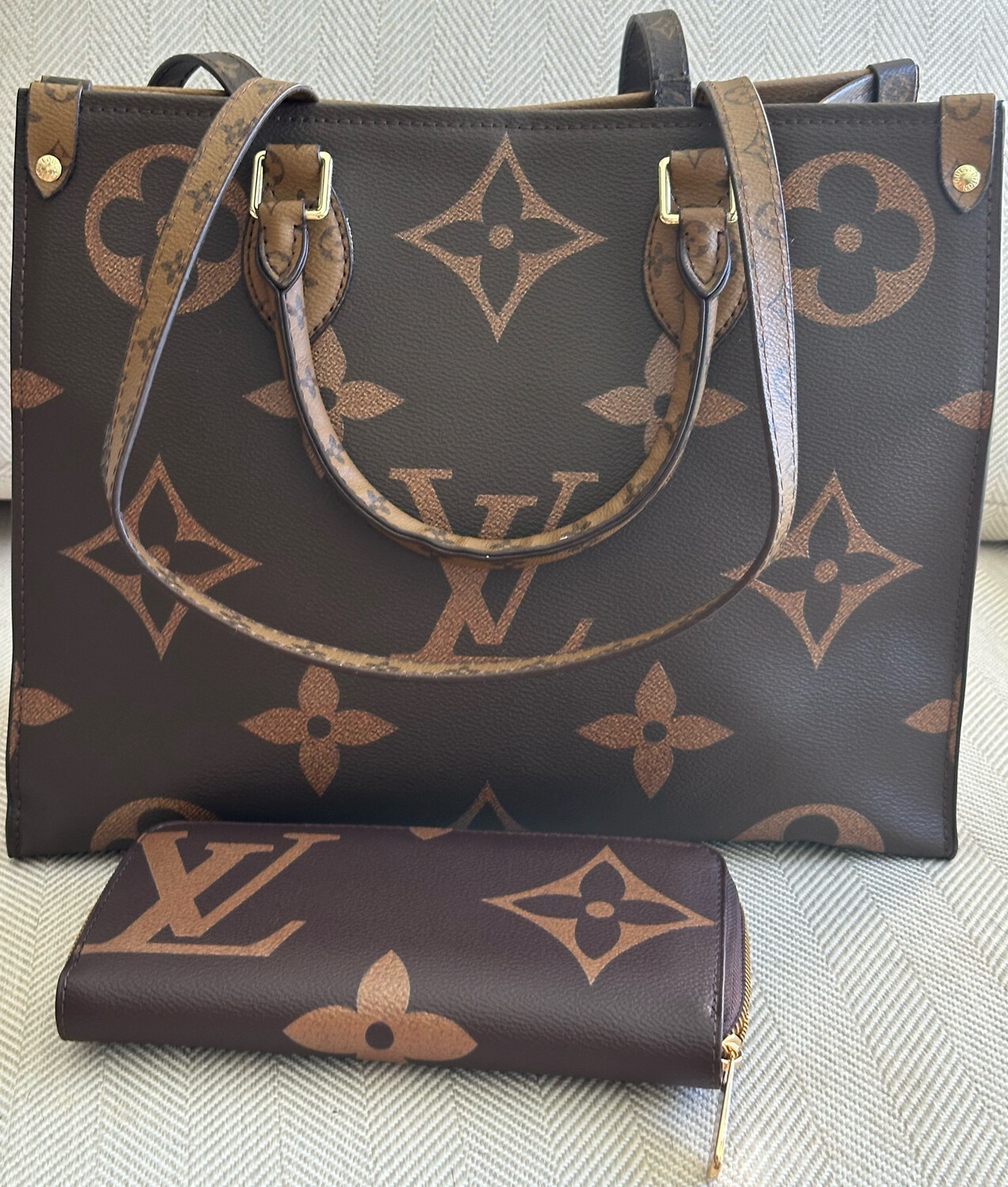 LV Double Brown