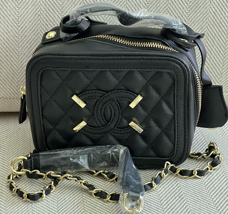 Chanel black/black Boxy