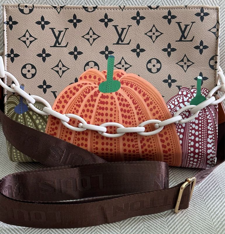 LV Pumpkin