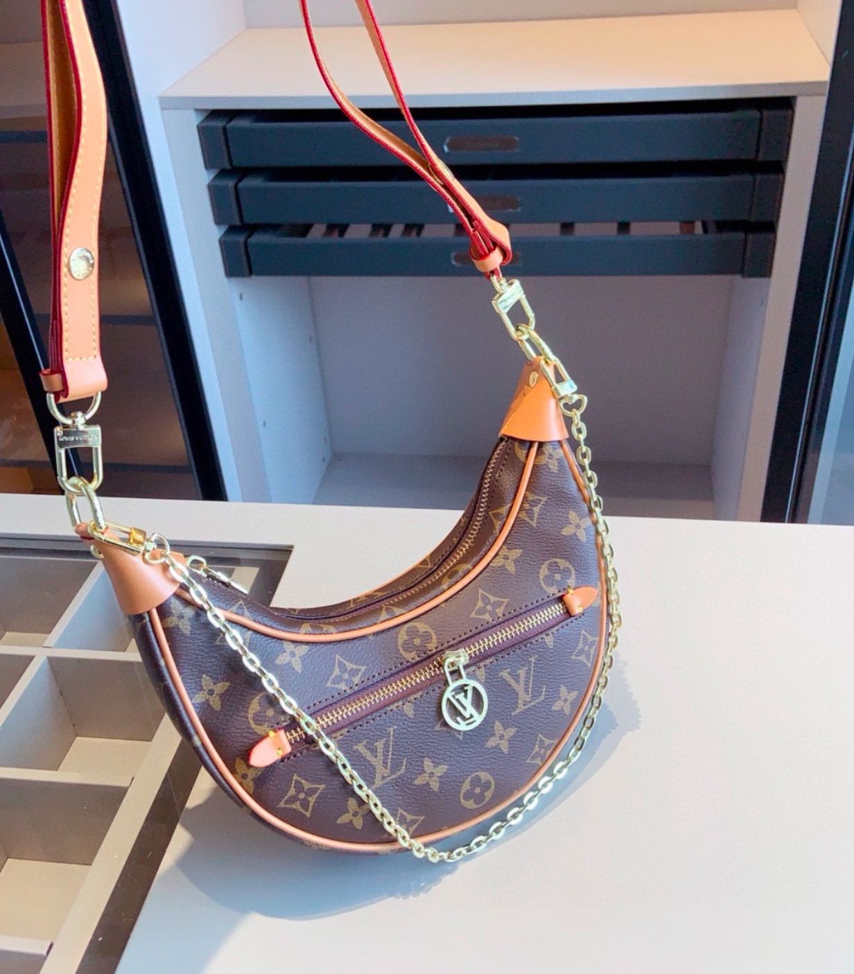 LV Loop