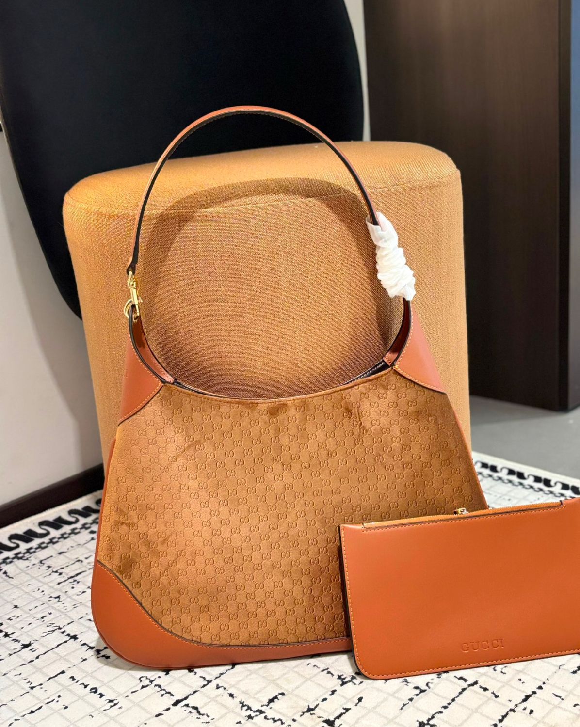 Gucci B Small Flawless With Wallet