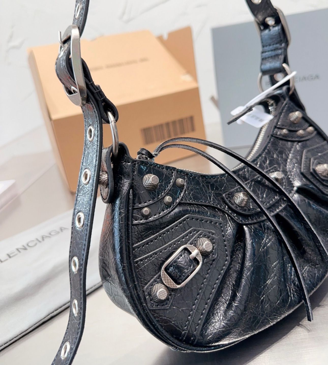 Balenciaga LE CAGOLE XS SHOULDER BAG