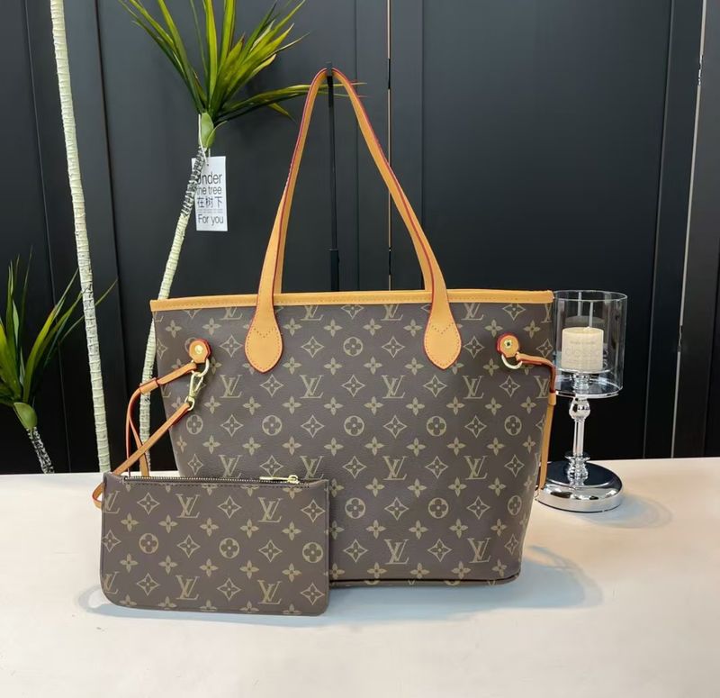 Never Full LV Bag