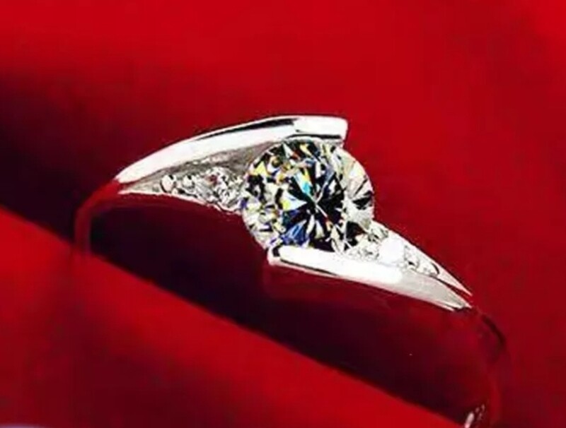 1pc Engagement Ring