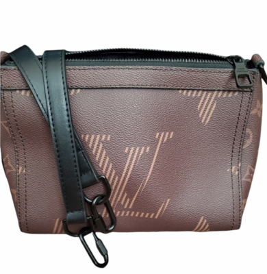 LV Mens/Women's Make-up/Toiletry Sling Bag