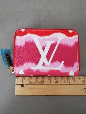 LV Credit Card wallet