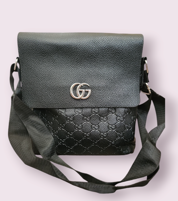 Gucci Black Shoulder Bag