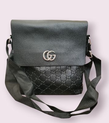 Gucci Black Shoulder Bag