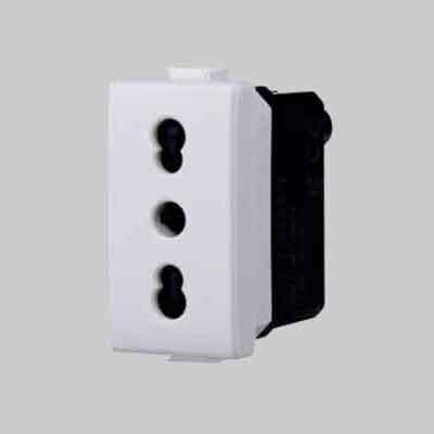 PRESA BIVALENTE &#39;SOLAR&#39; 10/16A 250V - 2P+T