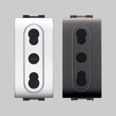 PRESA BIVALENTE &#39;MYLIFE&#39; 10/16A 250V 2P+T - Bianco