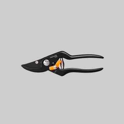 FORBICI DA POTA BYPASS &#39;SOLID P131&#39; FISKARS 26 cm