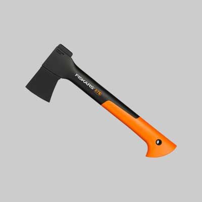 ASCIA DA TAGLIO &#39;X-SERIES&#39; FISKARS modello X7 - 640 gr