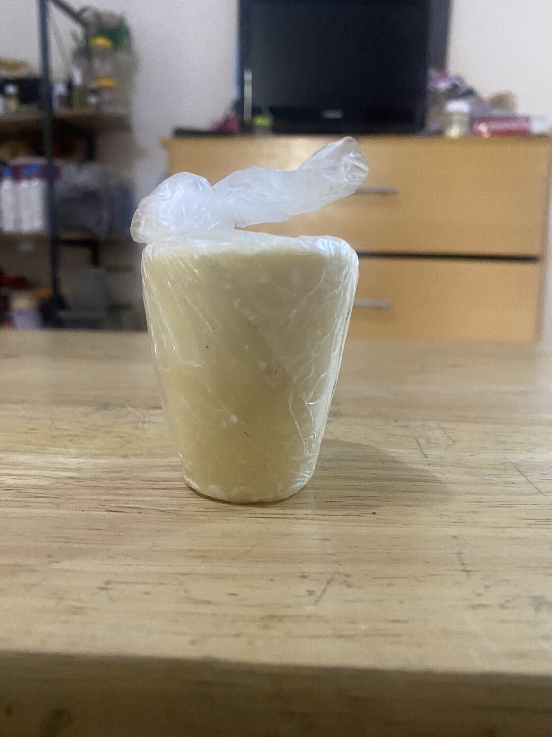 Raw Cocoa Butter Pod