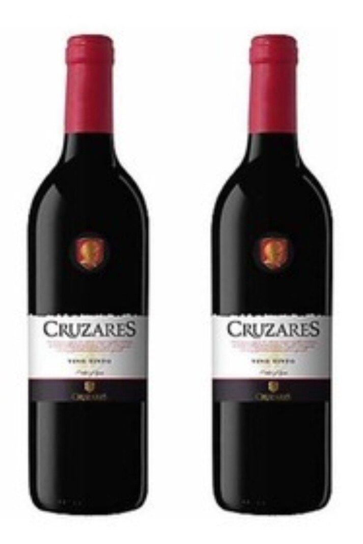 VINO CRUZARES