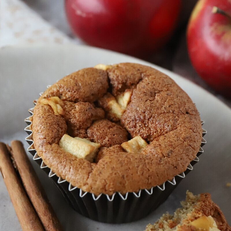 Apple &amp; Cinnamon