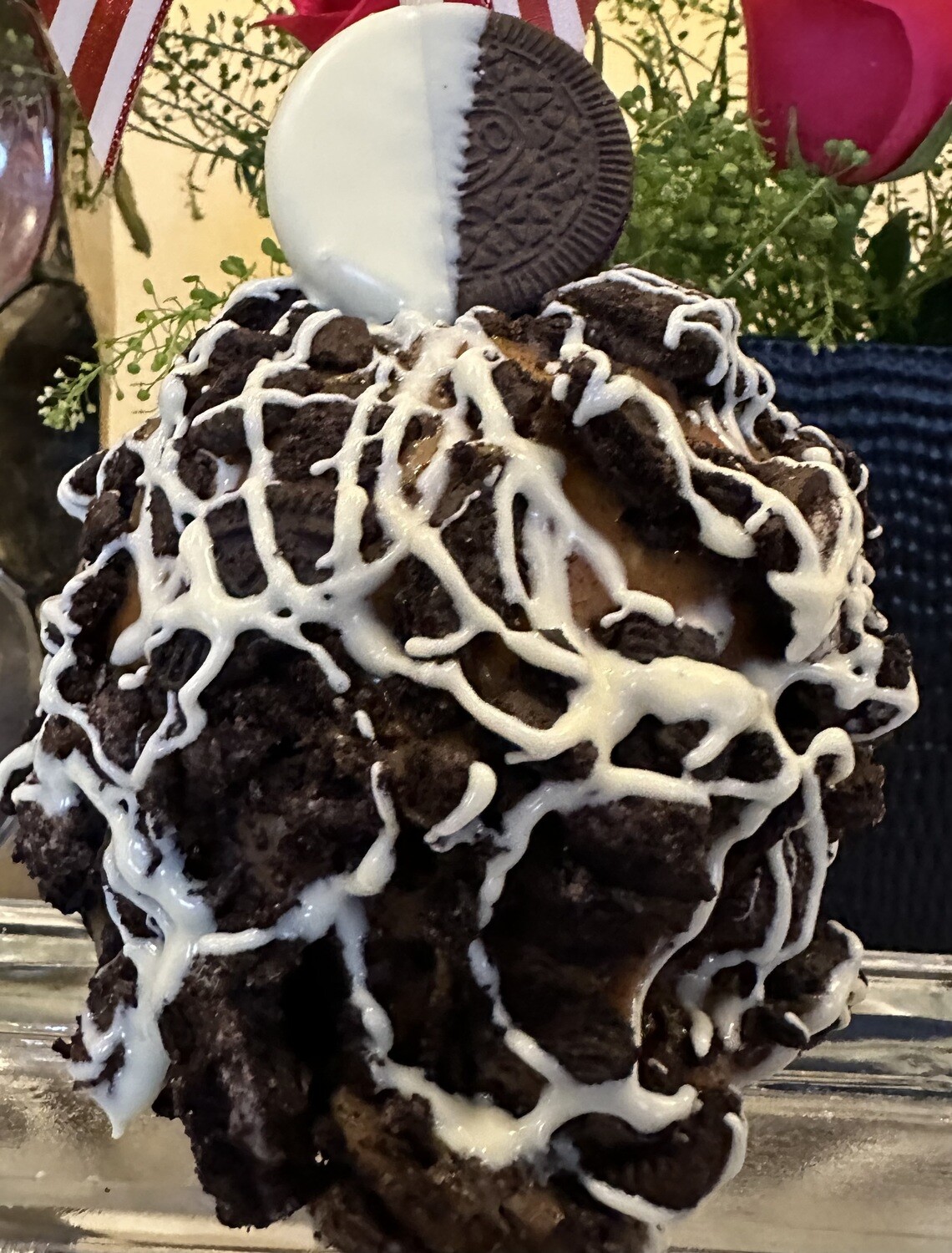 Giant Gourmet Granny Smith Caramel Apple with Oreos and White Chocolate