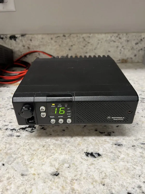 Communication Radio (Mobile) Motorola GM300