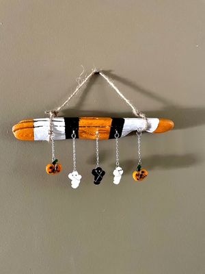 Driftwood Halloween Art Chime, #1