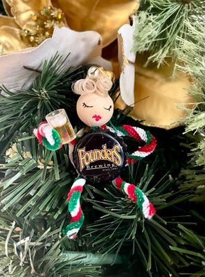 Beer Cap Elf Ornament ORNELF8