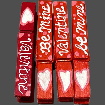 Clothespin Clips, Be Mine (Bag Of 4)